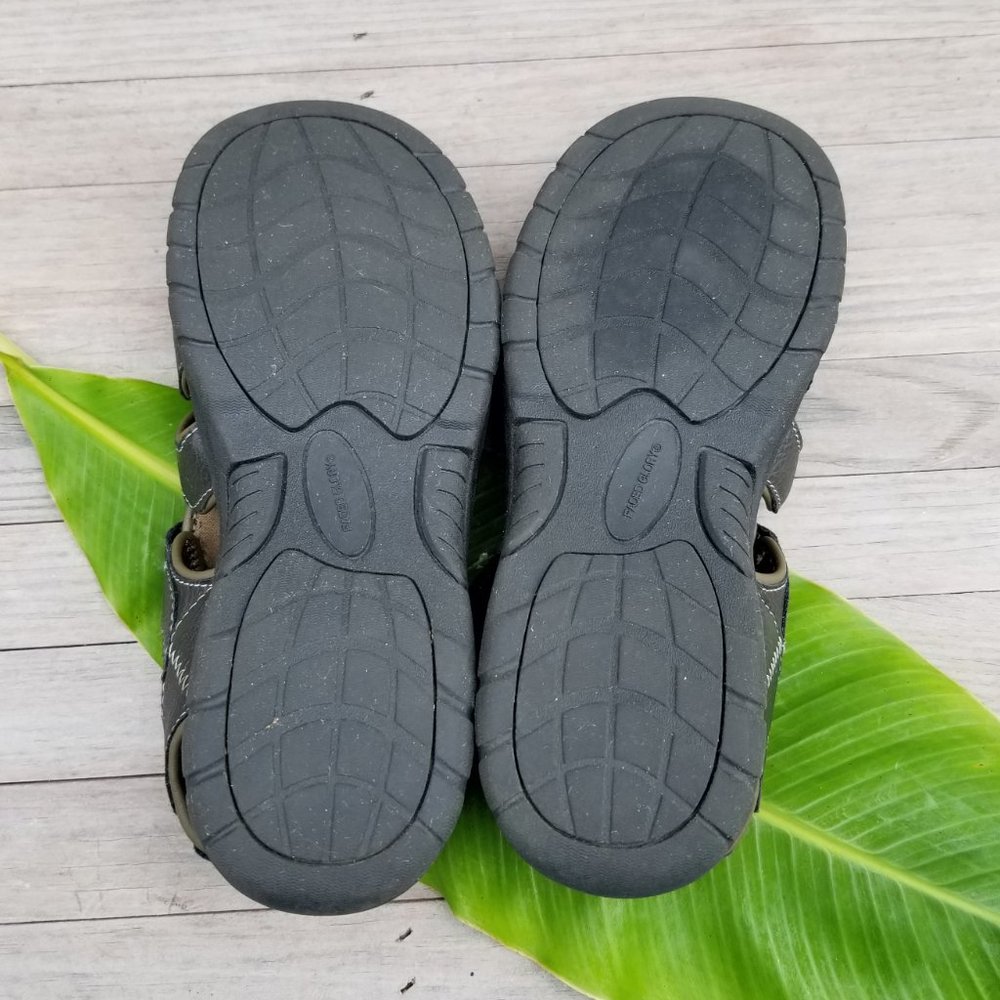 NWOT Faded Glory Sandals Shoes For Boys - Picture 5 of 8